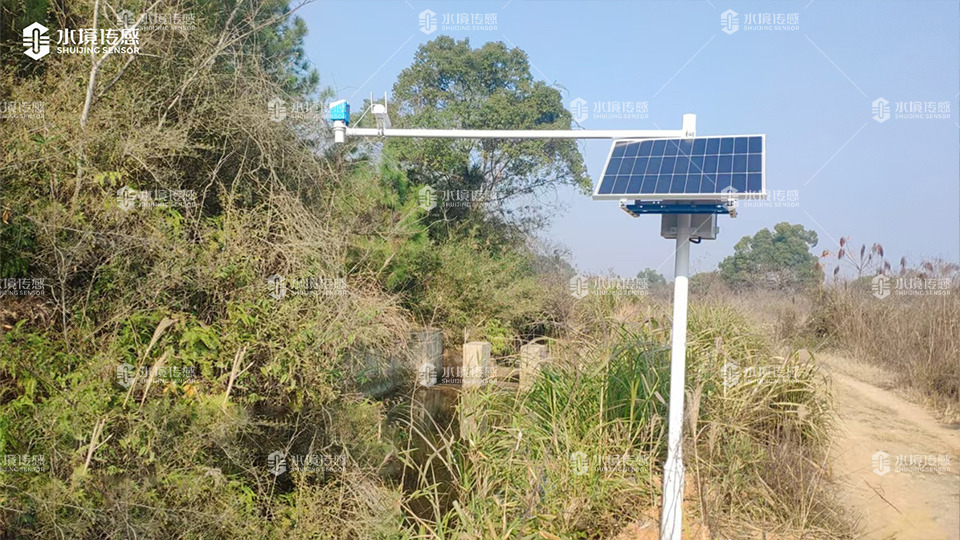 水境傳感  江西某地安裝水文監(jiān)測(cè)站成功